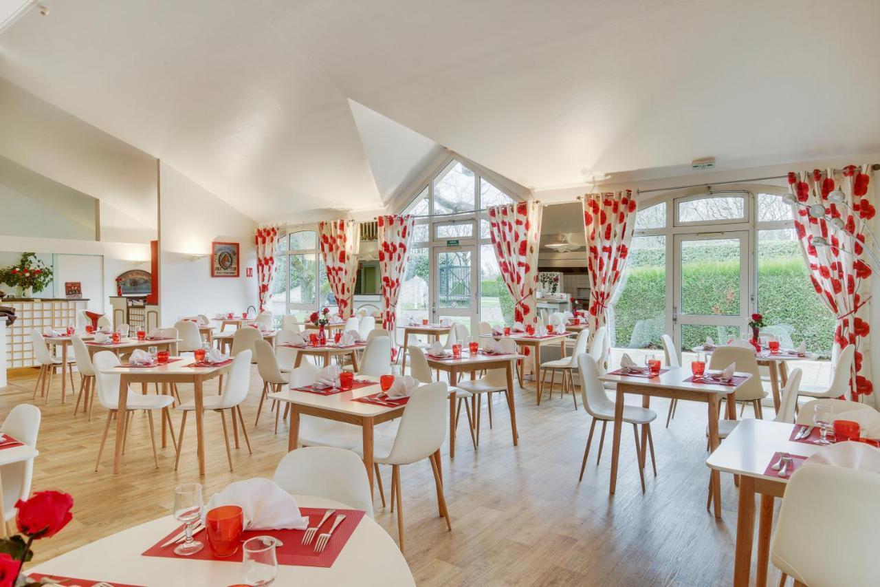 Le Relais De Voisins Hotell Exteriör bild